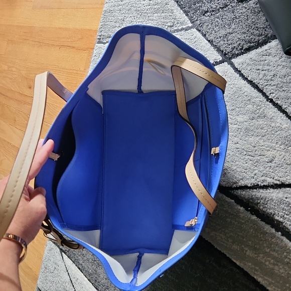 Kate Spade tote - Picture 4 of 4